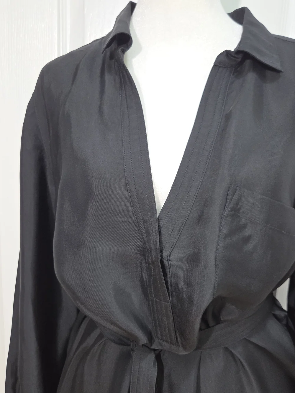 J.Crew Bungalow Dress Sz L Drapey Viscose Twill Black Side-Seam Pockets Long Sle